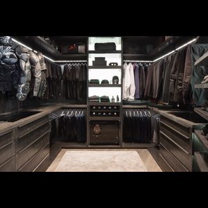 Meet your Posher, James